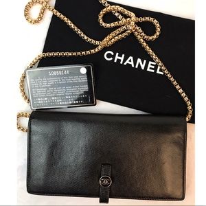 AUTHENTIC CHANEL BLK CAVIAR CC LOGO LONG WALLET